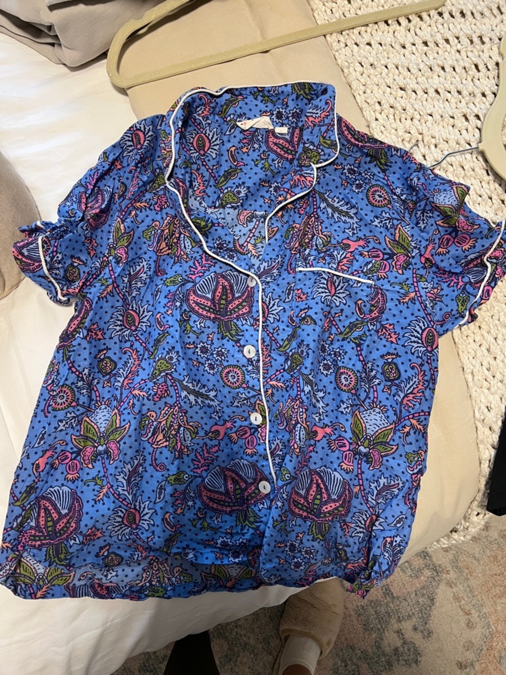 Roller Rabbit Blue Paisley Button-Front Short Sleeve Top